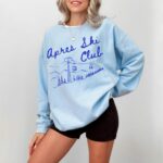 Apres Ski Bachelorette Sweatshirt, Luxury Bach Ski Club Crewneck, Trendy Bachelorette Merch, Cute Girly Matching Bridal Party Favors Gift