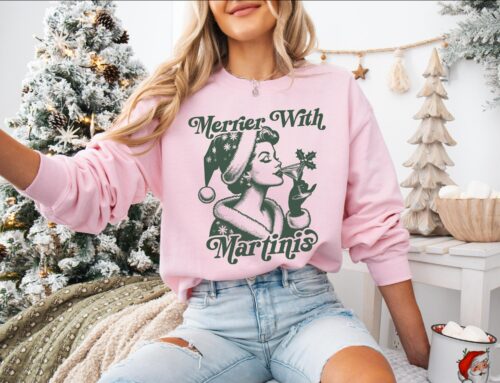 Merrier With Martinis Christmas Sweatshirt, Espresso Martini, Dirty Martini, Retro Ladies, Pink Girly Christmas, Christmas Cocktails